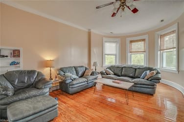 3901 Newport Ave #2D - undefined, undefined