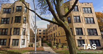 3819 N Greenview Ave unit 2S - Chicago, IL