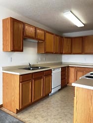 4310 10th Ave SW unit 205 - Fargo, ND