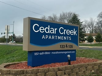 Cedar Creek Apartments - Chaska, MN