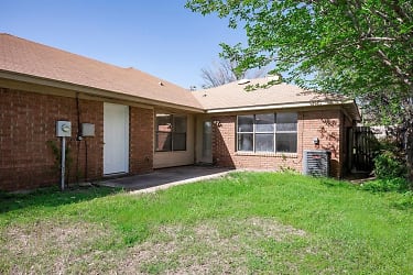 254 Willingham Dr - Coppell, TX