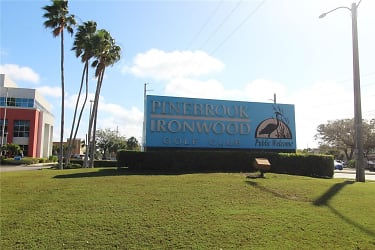 4040 Ironwood Cir #403F - Bradenton, FL