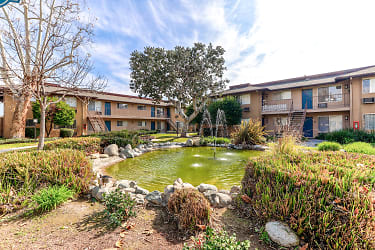 Casa Sierra Apartment Homes - Riverside, CA