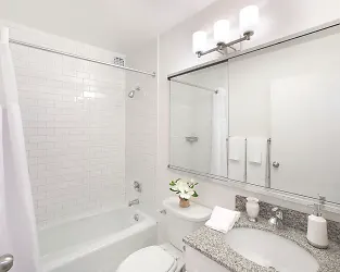 355 S End Ave unit 33H - New York, NY