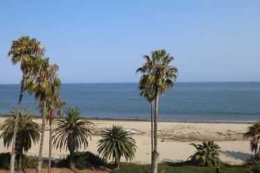40 Oceano Ave unit 8 - Santa Barbara, CA