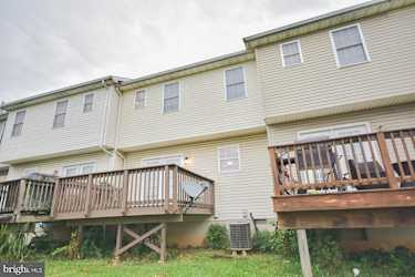 2 Rentals near Berkeley Heights Elementary School in Martinsburg WV