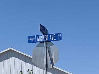 2761 N Airmen Ave unit 1 - Layton, UT