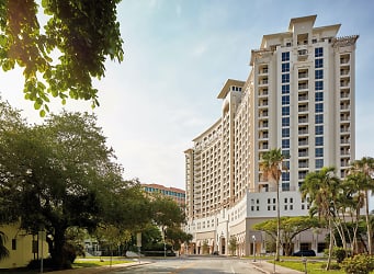 Gables Columbus Center Apartments - Coral Gables, FL