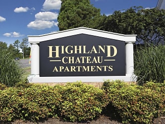 Highland Chateau Apartments - Memphis, TN