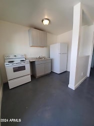 2225 E Taylor St #1 - undefined, undefined