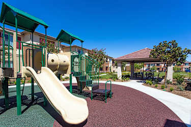 Avila Apartment Homes - Menifee, CA