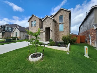1647 Stone House - New Braunfels, TX