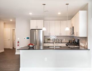 Woodcrest At Berkeley Heights - 55+ Active Adult Community Apartments - Berkeley Heights, NJ