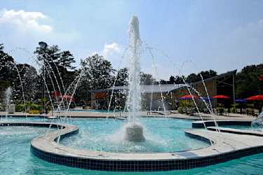 Rollins Park Apartments - Rockville, MD