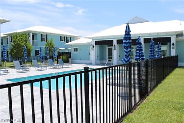 26430 Coco Cay Cir #103 - Bonita Springs, FL
