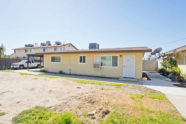1821 Lacey St - Bakersfield, CA