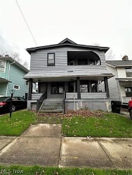 11322 Woodstock Ave - Cleveland, OH