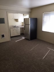 1050 Ferry St unit 506A - Eugene, OR