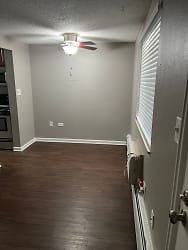 Greentree Apartments - Beautiful Remodeled Aprtments - Denver, CO