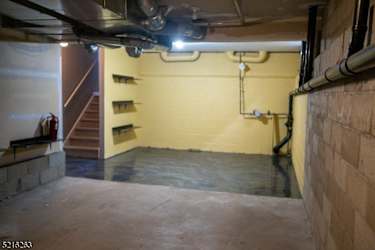 55 Clarken Dr - West Orange, NJ