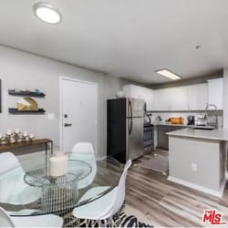 245 Pine Ave #409 - undefined, undefined