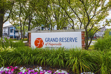 Grand Reserve Apartments - Naperville, IL