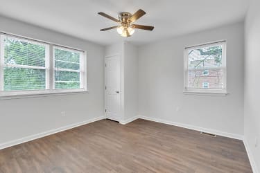 1100 Mt Holly St unit 1 - Baltimore, MD