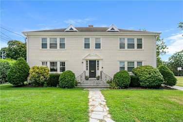 143 Evarts St #1L - Newport, RI