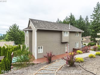 13781 SW Benchview Pl - Tigard, OR