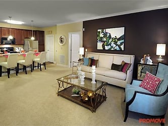 Avonlea Square Apartments - Smyrna, GA