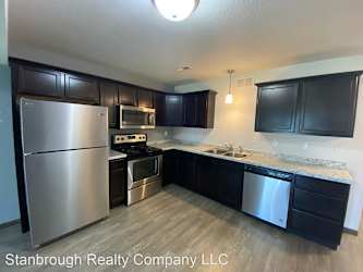 901 East Olive Street Apartments - Marshalltown, IA