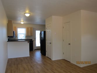 540 W 3rd Ave unit 07 - Junction City, OR