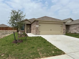 1569 Forge Pond Ln - Forney, TX