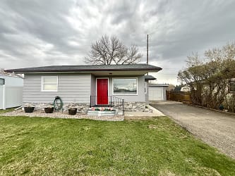 1205 8th Ave NW - Great Falls, MT