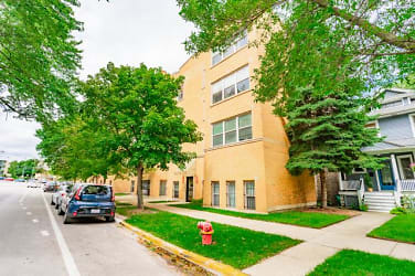 2038 W Touhy Ave - Chicago, IL