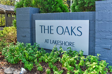 The Oaks At Lakeshore Apartments - Birmingham, AL
