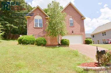 102 Muir Court - Old Hickory, TN