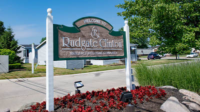 Rudgate Clinton Apartments - Clinton Township, MI
