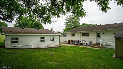 444 W Water St - Mondovi, WI