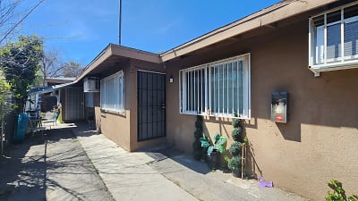 1244 Wall Ave unit 3 - San Bernardino, CA