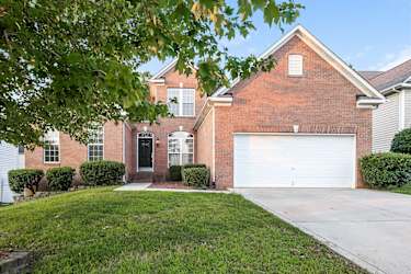 3507 Balsam Tree Dr - Charlotte, NC