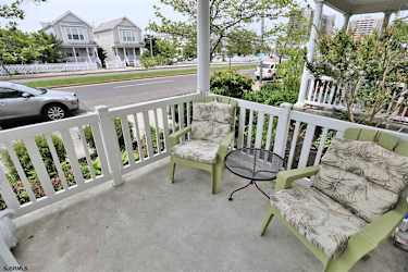 23 N New Hampshire Ave - Atlantic City, NJ