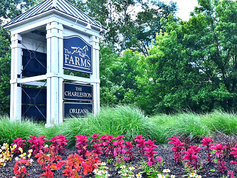 The Farms Apartments - Columbus, OH