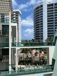 6000 Collins Ave #540 - Miami Beach, FL