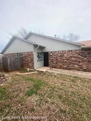 519 Peppertree Ln - Midwest City, OK