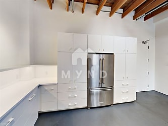 373 4Th St Apt 3C - undefined, undefined