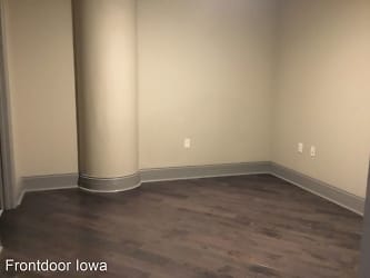 Come Live In The Parker Building In Downtown Davenport. Apartments - Davenport, IA