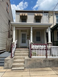 321 S 3rd St - Columbia, PA