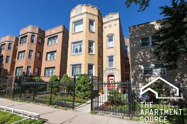 6308 N Claremont Ave - Chicago, IL