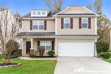 5437 Stowe Derby Dr - Charlotte, NC